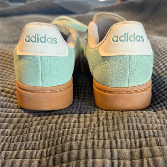 Adidas Mint Green Sneakers - Picture 4 of 6